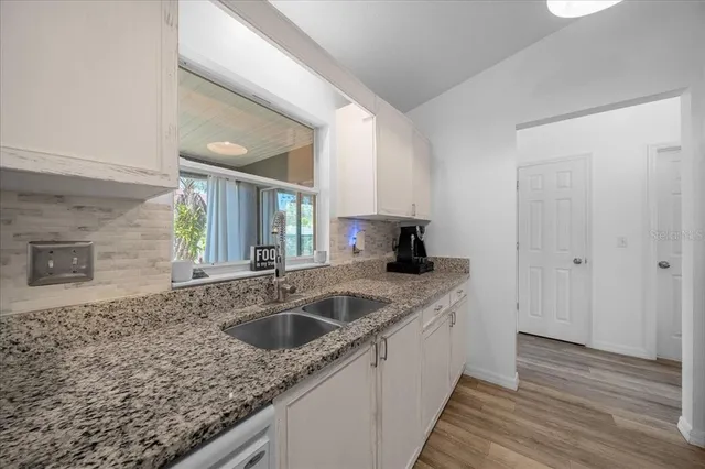 $289,999 | 1208 Northeast 21st Court, Ocala, FL 34470