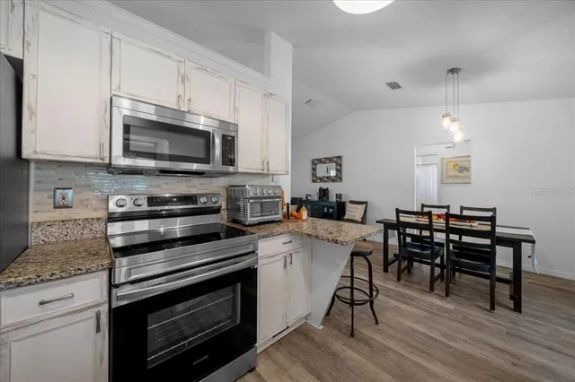 $289,999 | 1208 Northeast 21st Court, Ocala, FL 34470