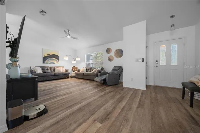 $289,999 | 1208 Northeast 21st Court, Ocala, FL 34470