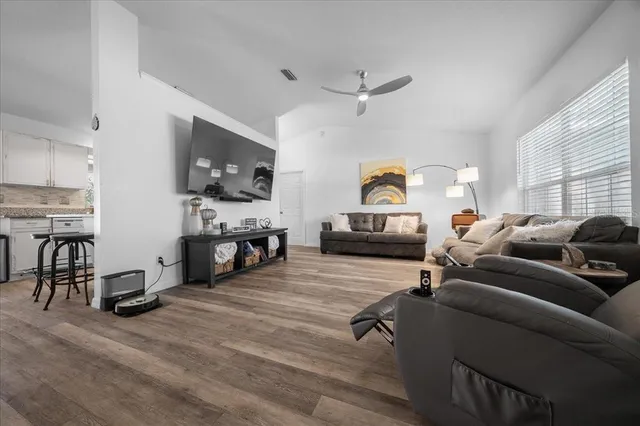 $289,999 | 1208 Northeast 21st Court, Ocala, FL 34470