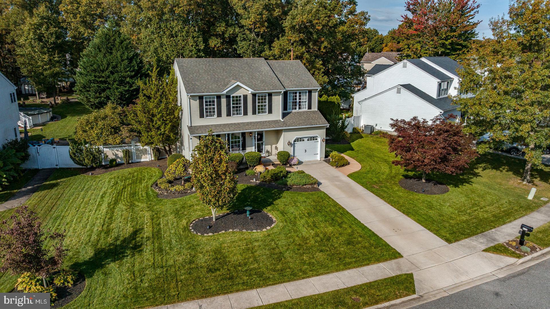 435 School House Road Williamstown, NJ 08094 - Photo 2 of 64 Beautiful Landscaping