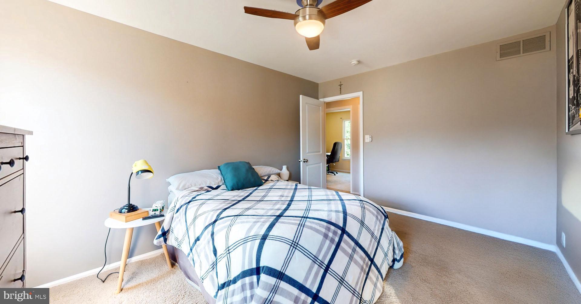 435 School House Road Williamstown, NJ 08094 - Photo 26 of 64 First Bedroom