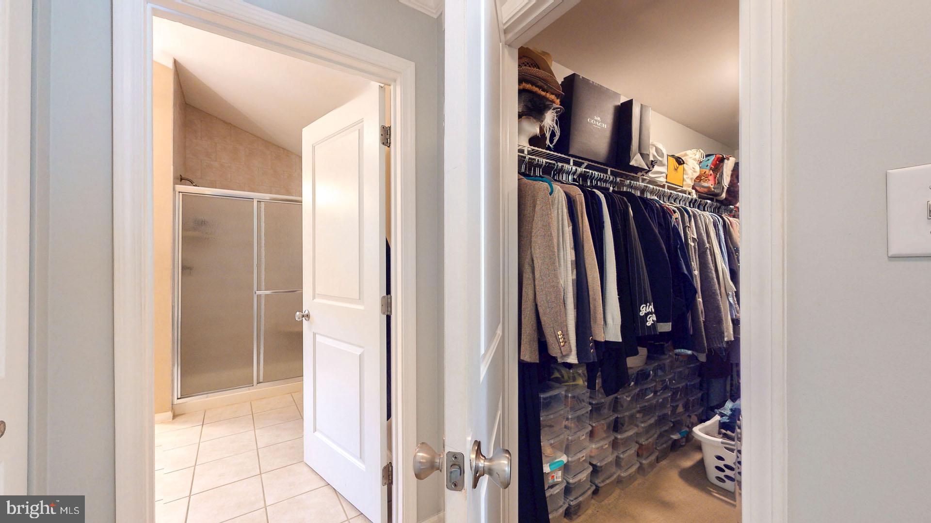 435 School House Road Williamstown, NJ 08094 - Photo 34 of 64 Primary Closet