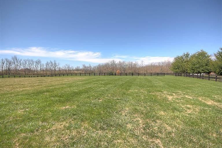 3829 North Cleveland Road Lexington, KY 40516 - Photo 38 of 42 Photo 38