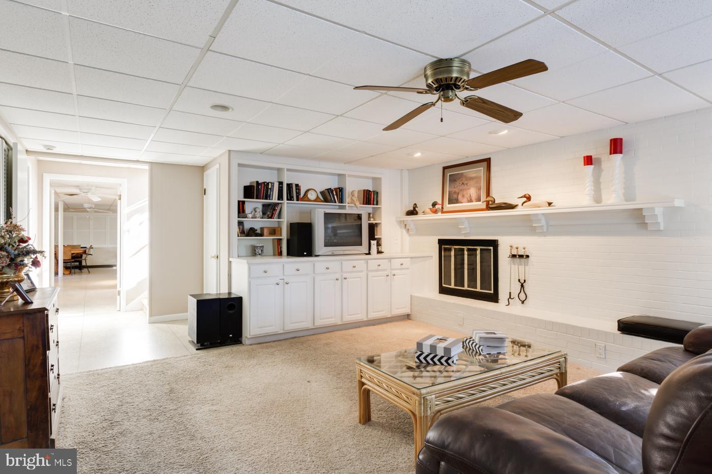423 Rolling Road Salisbury, MD 21801 - Photo 16 of 45 Family room