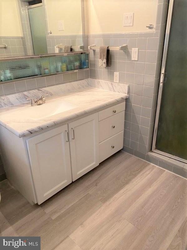 423 Rolling Road Salisbury, MD 21801 - Photo 33 of 45 Master bathroom