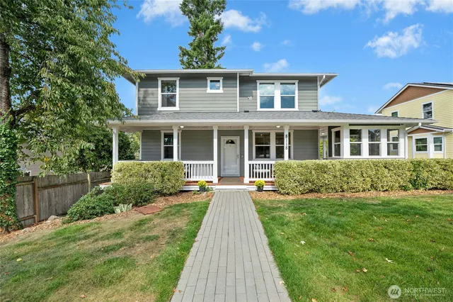 $1,750,000 | 8118 Northeast 126th Street, Kirkland, WA 98034