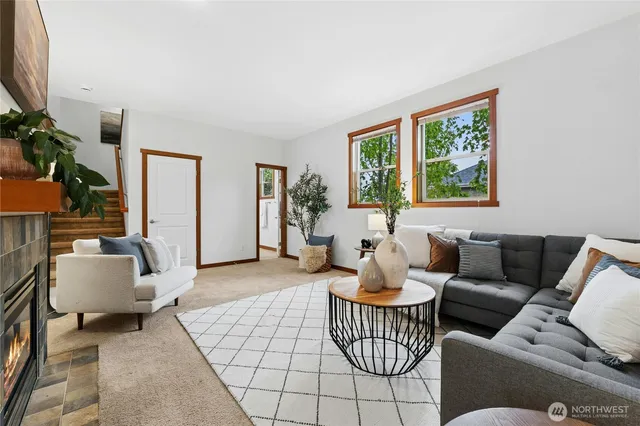 $1,750,000 | 8118 Northeast 126th Street, Kirkland, WA 98034