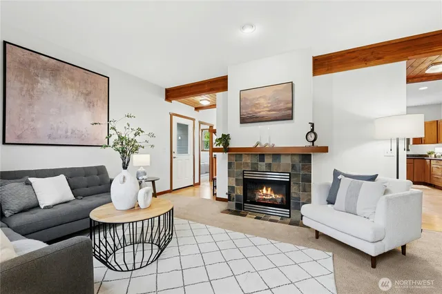 $1,750,000 | 8118 Northeast 126th Street, Kirkland, WA 98034