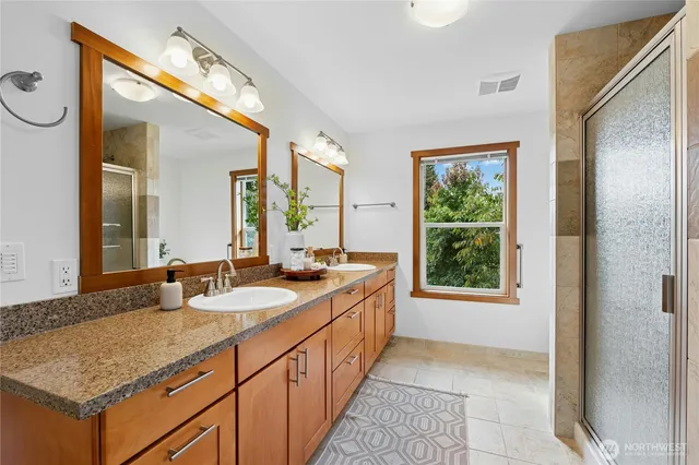 $1,750,000 | 8118 Northeast 126th Street, Kirkland, WA 98034