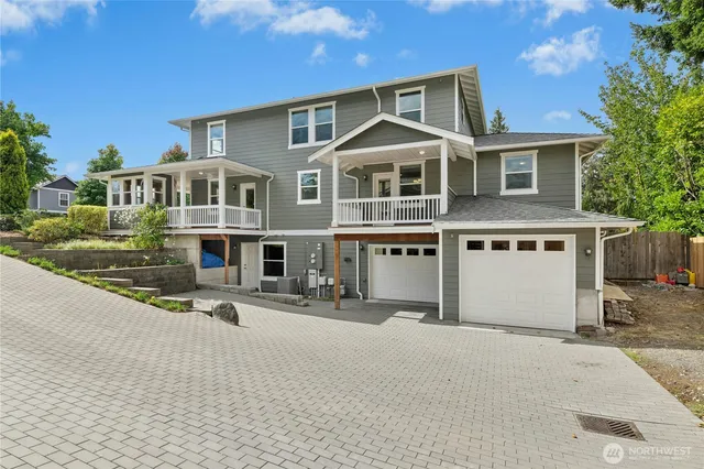 $1,750,000 | 8118 Northeast 126th Street, Kirkland, WA 98034