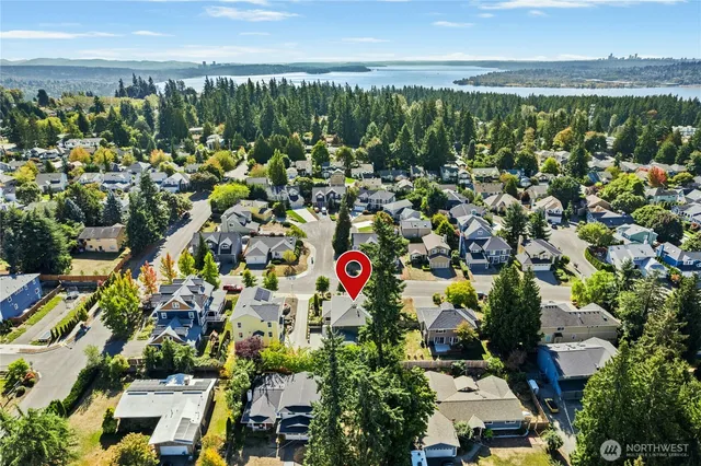 $1,750,000 | 8118 Northeast 126th Street, Kirkland, WA 98034