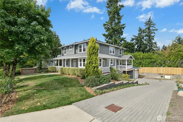 $1,750,000 | 8118 Northeast 126th Street, Kirkland, WA 98034