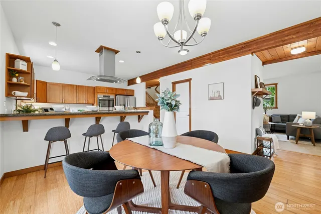 $1,750,000 | 8118 Northeast 126th Street, Kirkland, WA 98034