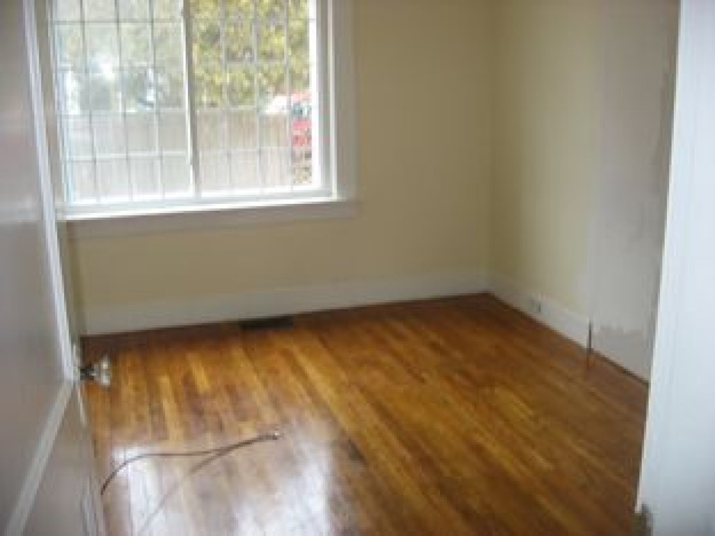 545 Huse Road Manchester, NH 03103 - Photo 12 of 18 Gallery Image 12