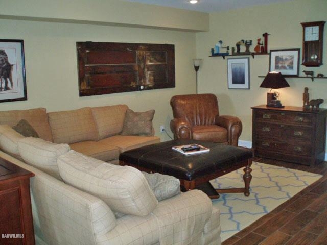 5 Beacon Trail Galena, IL 61036 - Photo 15 of 25 a living room with couches and furniture