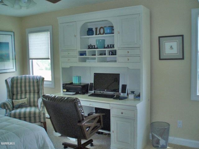 5 Beacon Trail Galena, IL 61036 - Photo 19 of 25 a view of a livingroom with furniture and a window