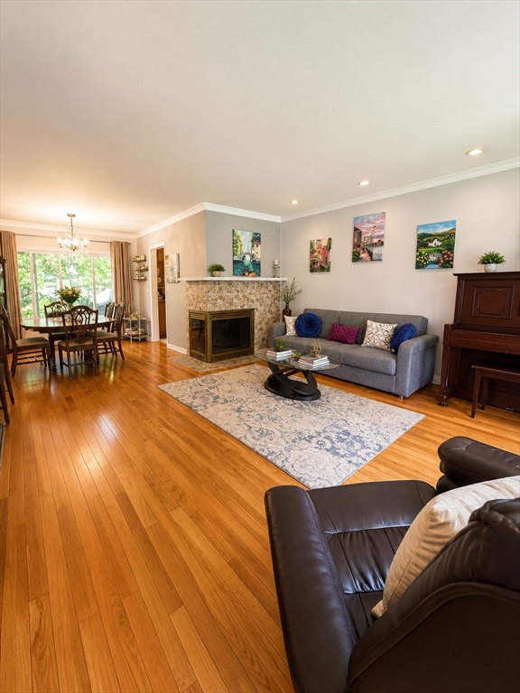 17 Retrop Road Natick, MA 01760 - Photo 2 of 13
