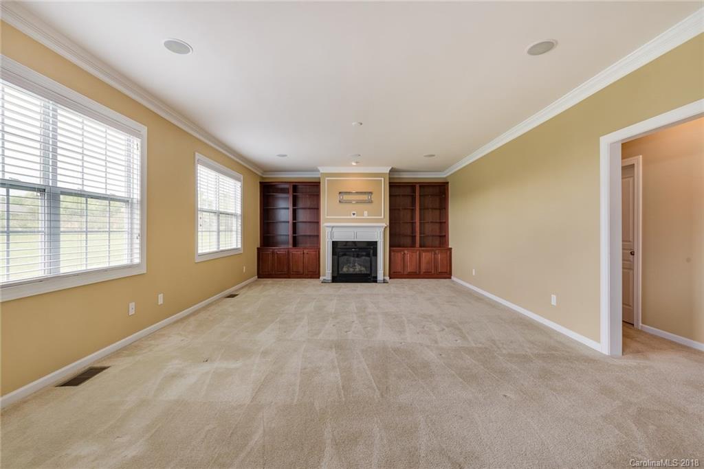 4215 Bright Road Charlotte, NC 28214 - Photo 14 of 33 Gallery Image 14
