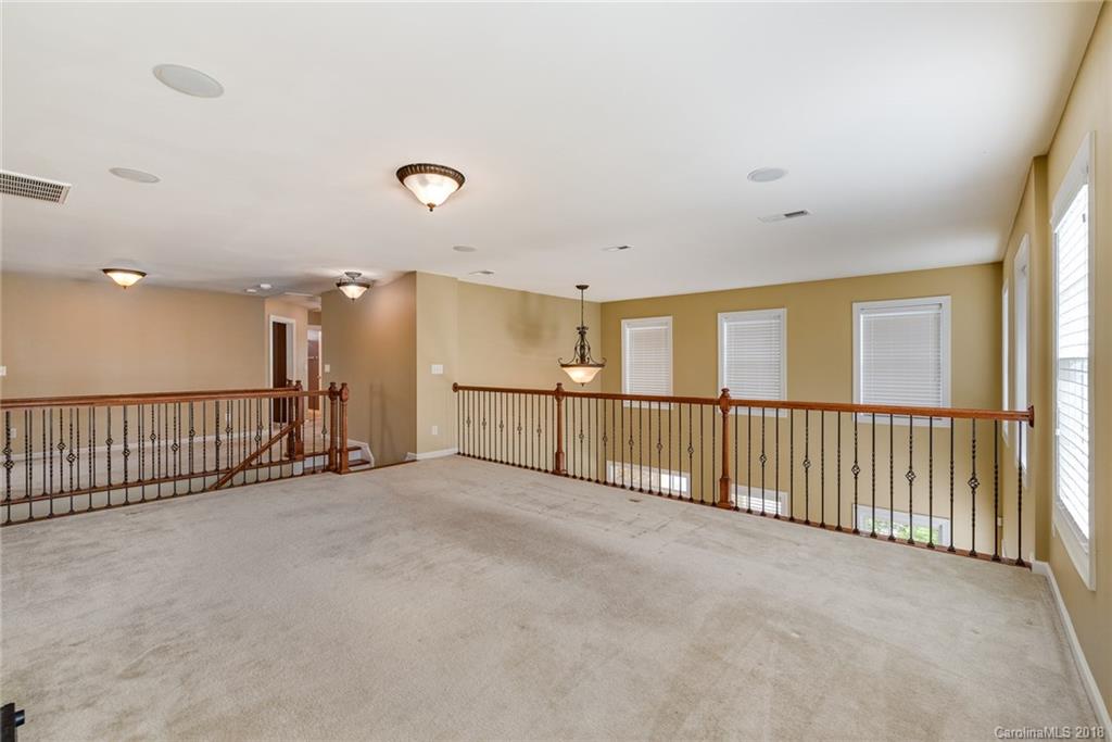 4215 Bright Road Charlotte, NC 28214 - Photo 18 of 33 Gallery Image 18