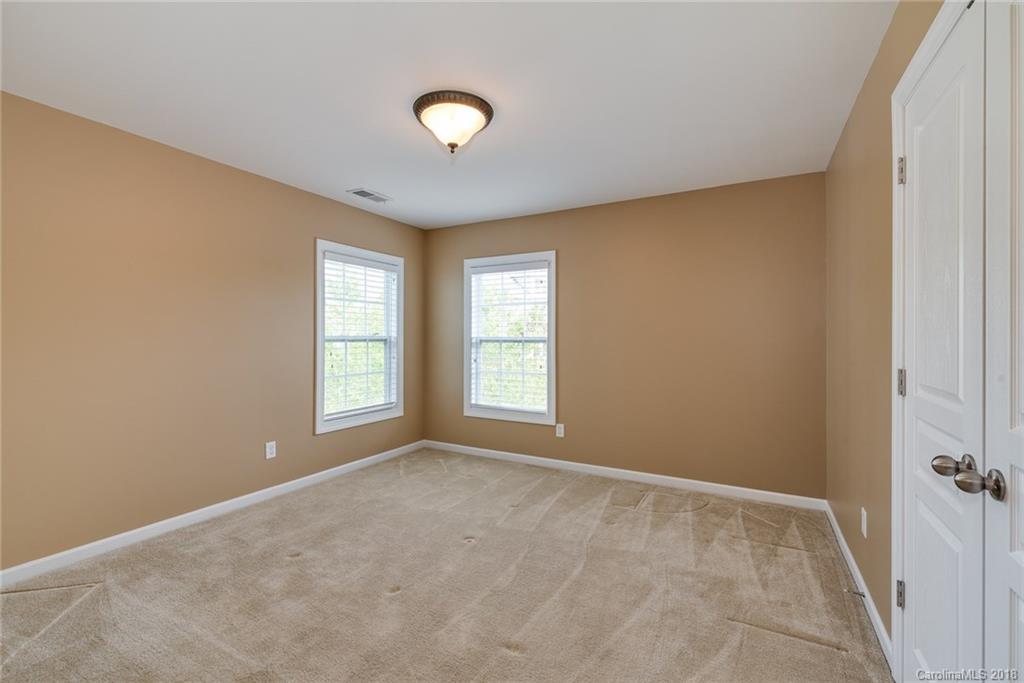 4215 Bright Road Charlotte, NC 28214 - Photo 25 of 33 Gallery Image 25