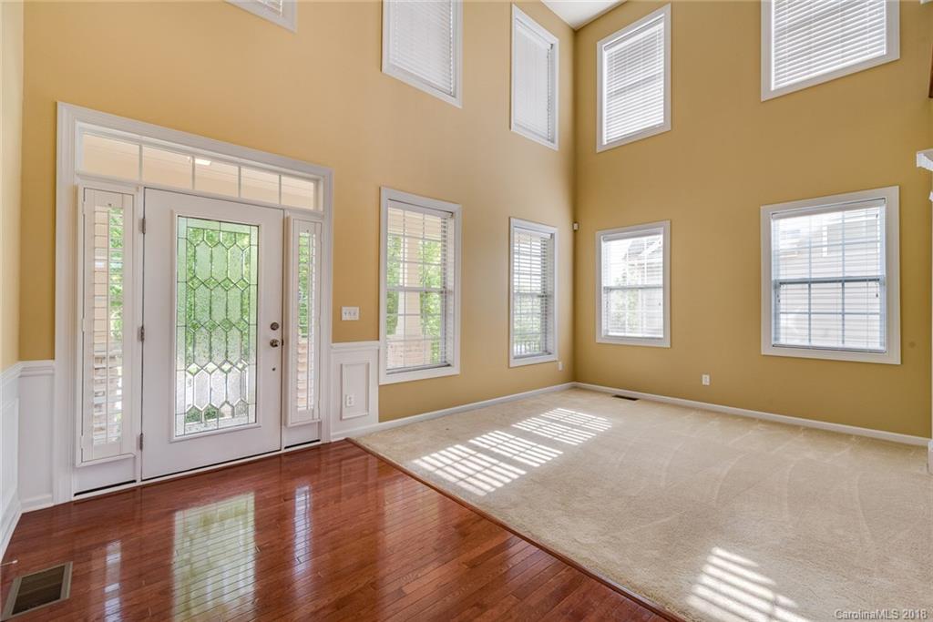 4215 Bright Road Charlotte, NC 28214 - Photo 4 of 33 Gallery Image 4