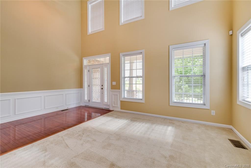 4215 Bright Road Charlotte, NC 28214 - Photo 5 of 33 Gallery Image 5