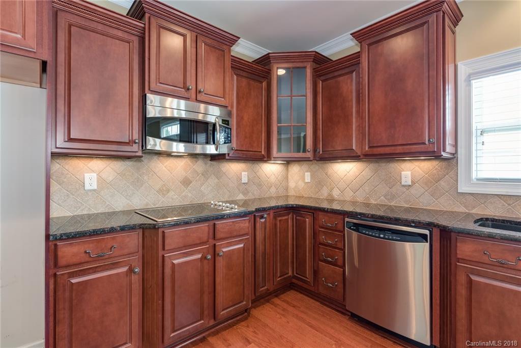 4215 Bright Road Charlotte, NC 28214 - Photo 9 of 33 Gallery Image 9