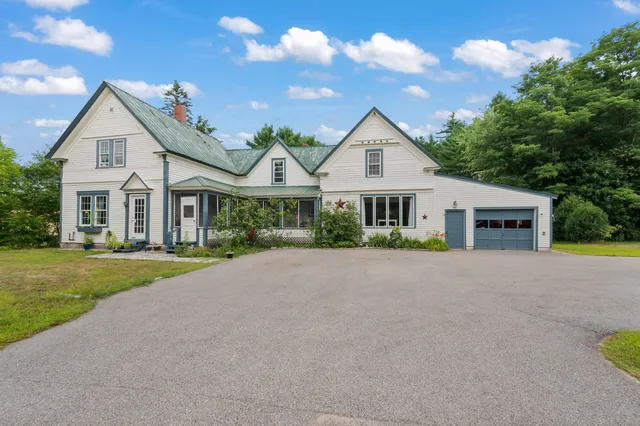 $449,900 | 63 Mill Street, Conway, NH 03813