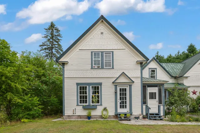 $449,900 | 63 Mill Street, Conway, NH 03813