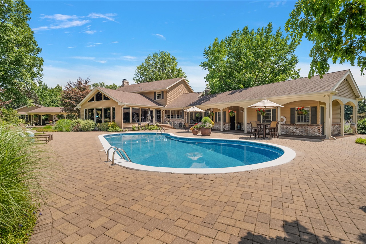 6130 Eidson Road Berrien Springs, MI 49103 - Photo 1 of 99