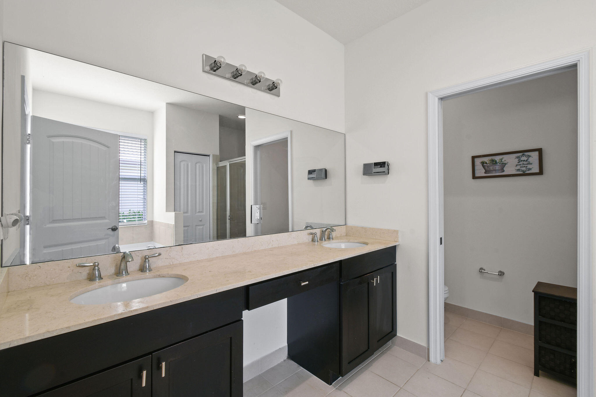 7139 Limestone Cay Road Jupiter, FL 33458 - Photo 25 of 63 7139LimestoneCayRd(21)