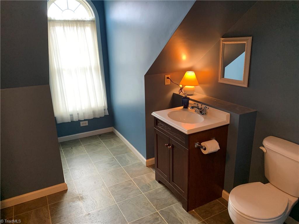 5717 Friendship Circle Road East Bend, NC 27018 - Photo 15 of 34 Gallery Image 15
