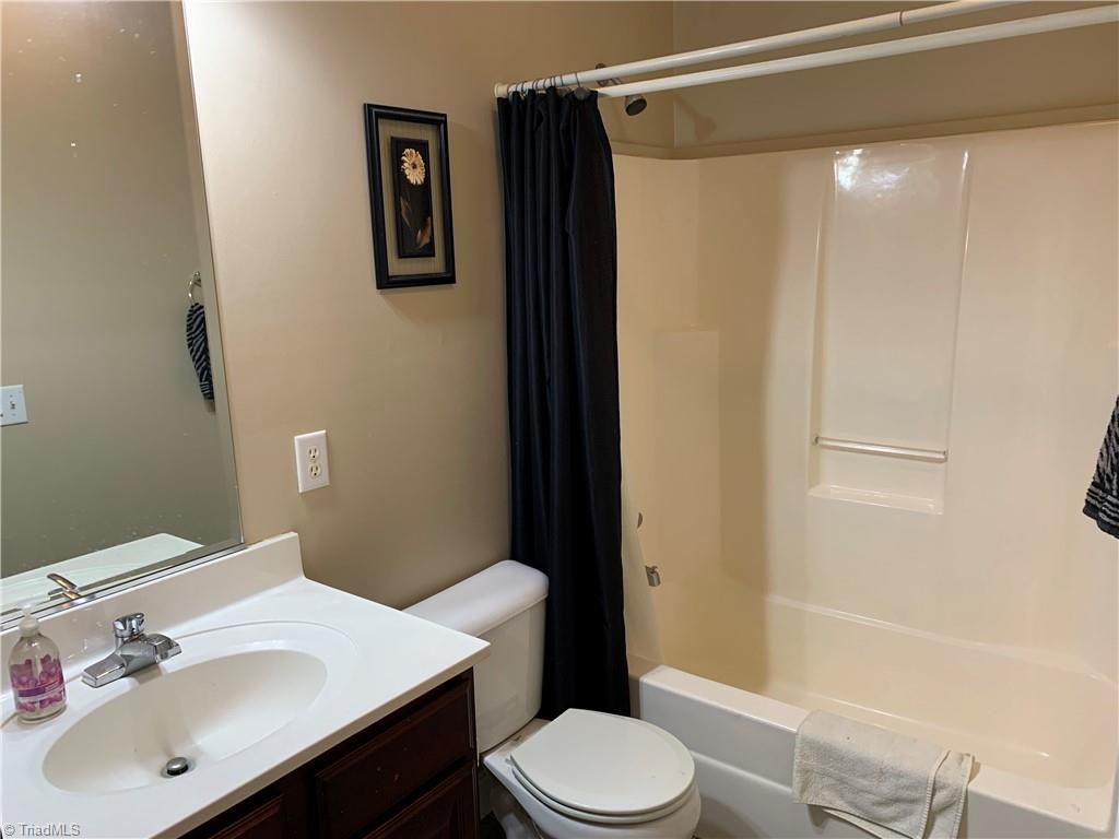 5717 Friendship Circle Road East Bend, NC 27018 - Photo 22 of 34 Gallery Image 22