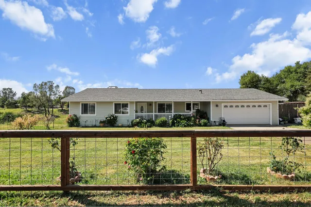 $350,000 | 7102 Bohn Boulevard, Anderson, CA 96007