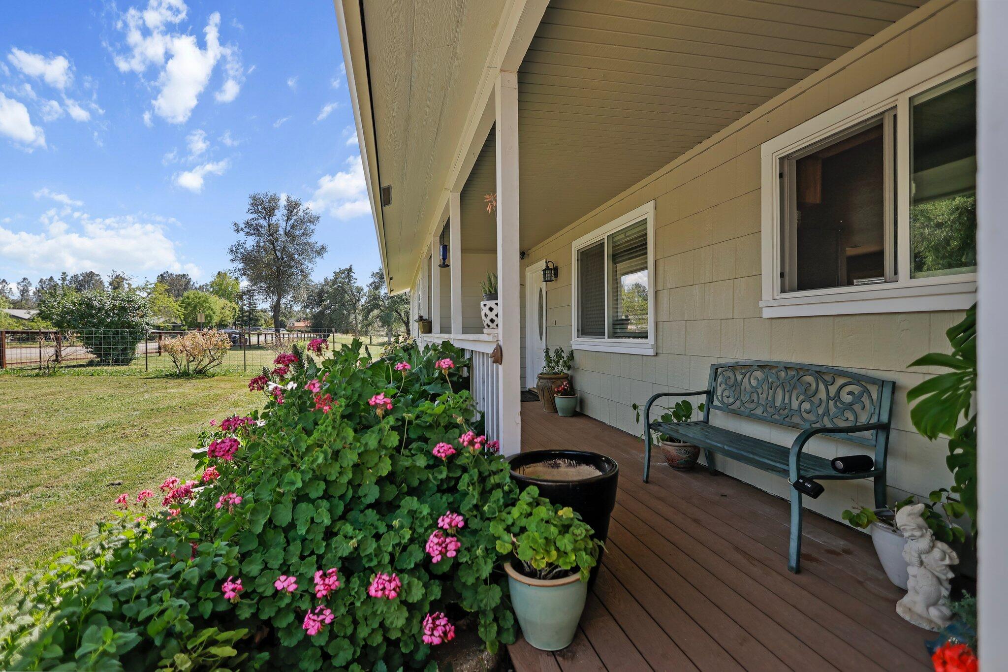 7102 Bohn Boulevard Anderson, CA 96007 - Photo 2 of 31 29-web-or-mls-_K3A4066