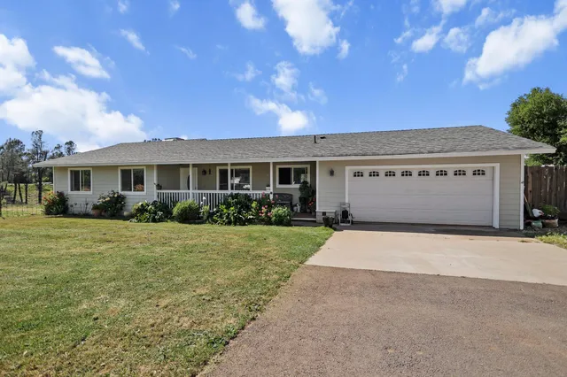 $350,000 | 7102 Bohn Boulevard, Anderson, CA 96007