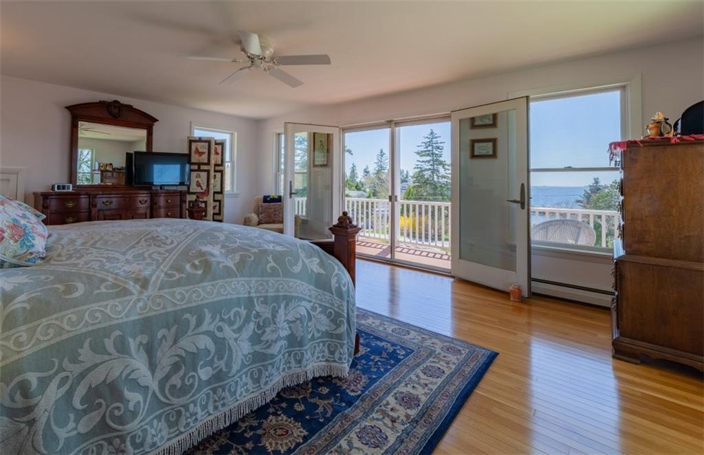 27 Factory Cove Road Boothbay Harbor, ME 04538 - Photo 19 of 32 Second floor master bedroom with...