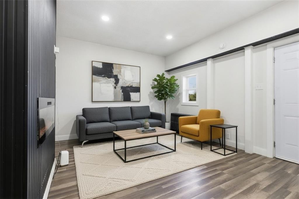 2528 Beaver Avenue Monaca, PA 15061 - Photo 10 of 30