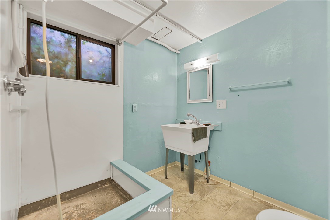 16832 Eugene Street Southwest Rochester, WA 98579 - Photo 22 of 40