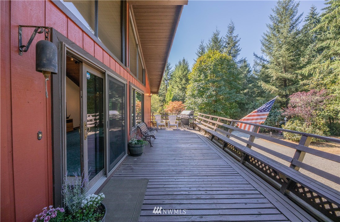 16832 Eugene Street Southwest Rochester, WA 98579 - Photo 26 of 40