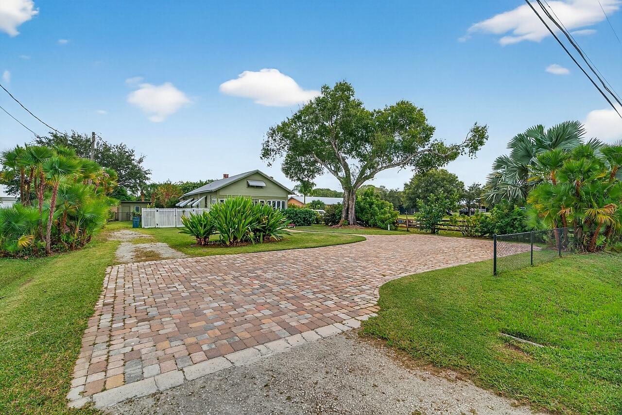 4876 Christensen Road Fort Pierce, FL 34981 - Photo 6 of 51 4876-Christensen-Rd-HigMedia-007-1280