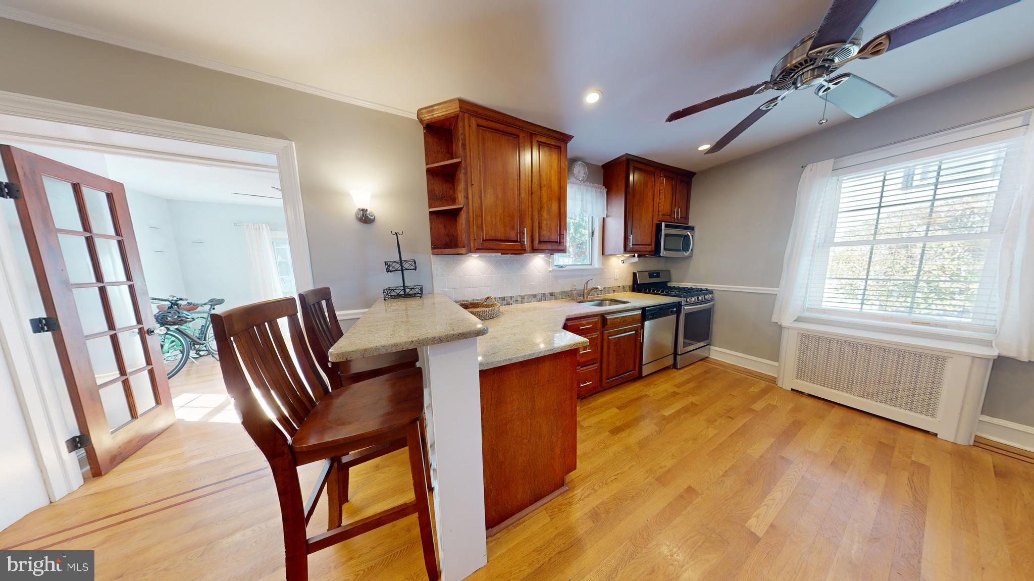 2424 Hollis Road Havertown, PA 19083 - Photo 16 of 37