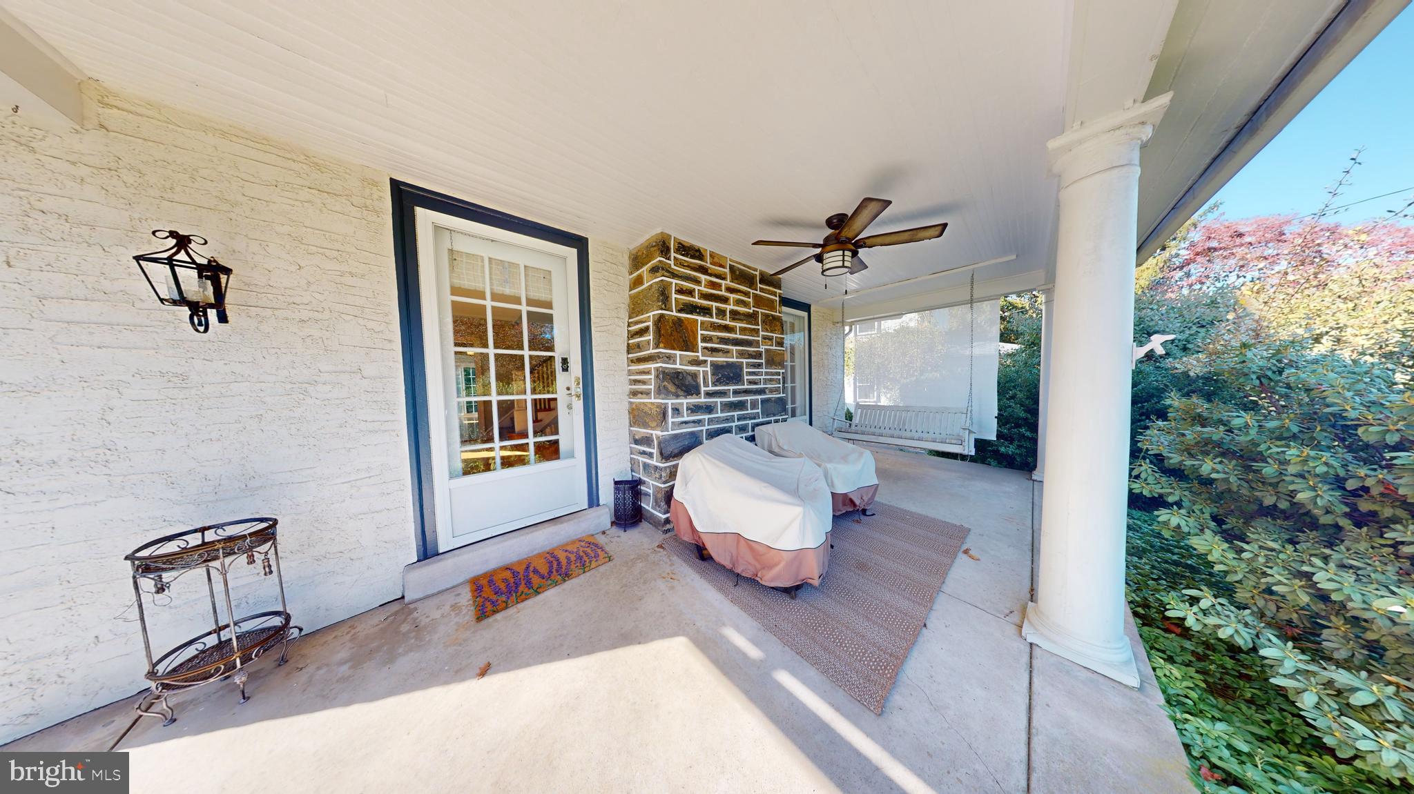 2424 Hollis Road Havertown, PA 19083 - Photo 3 of 37