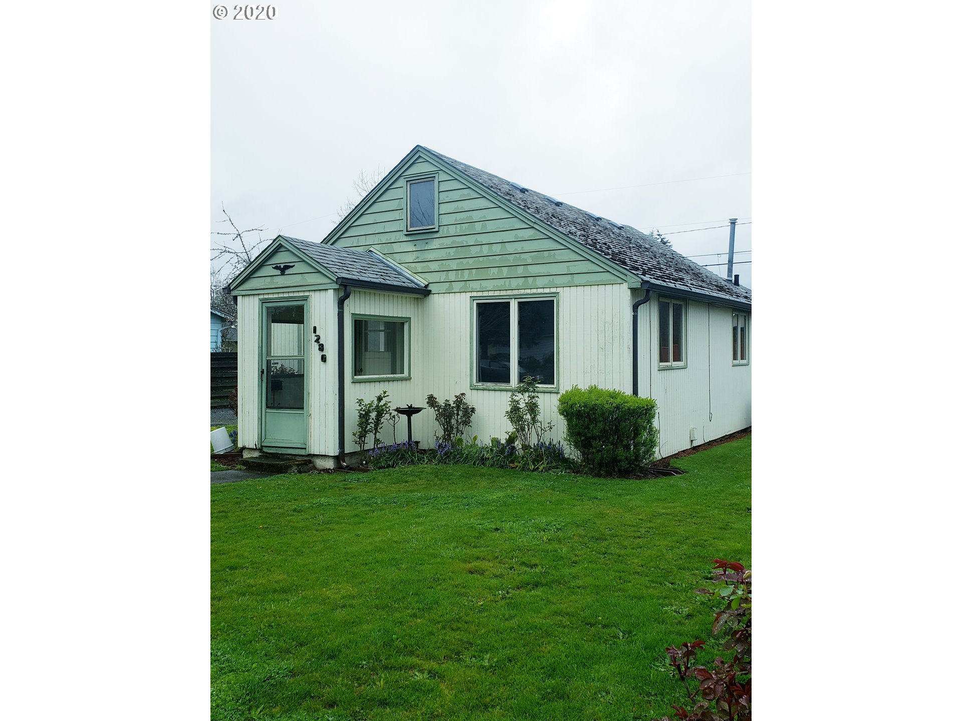 1280 C Street Springfield, OR 97477 - Photo 1 of 26