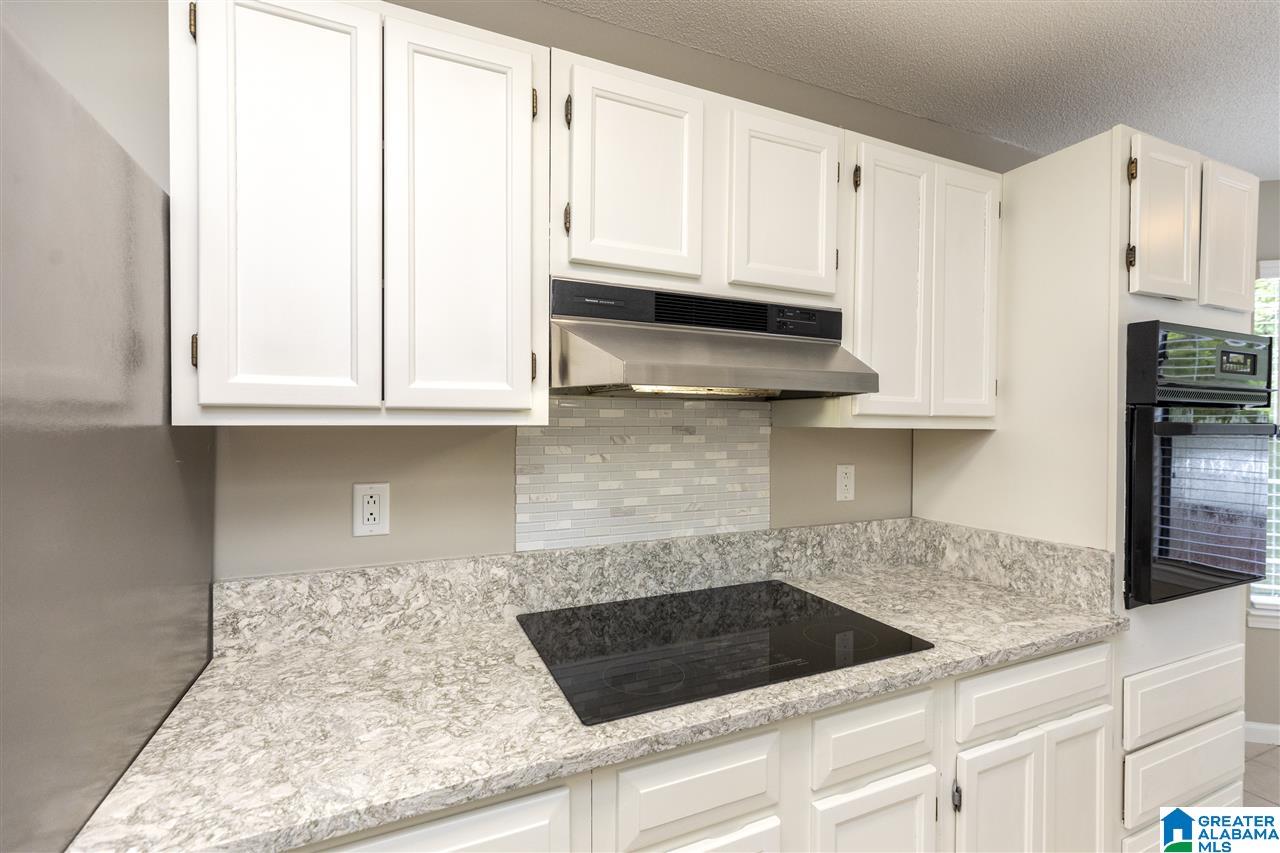 1655 Thomas Loop Road Gardendale, AL 35071 - Photo 10 of 44
