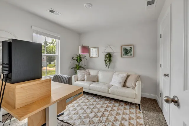 $2,300 | 4428 Skyridge Drive, Nashville, TN 37207