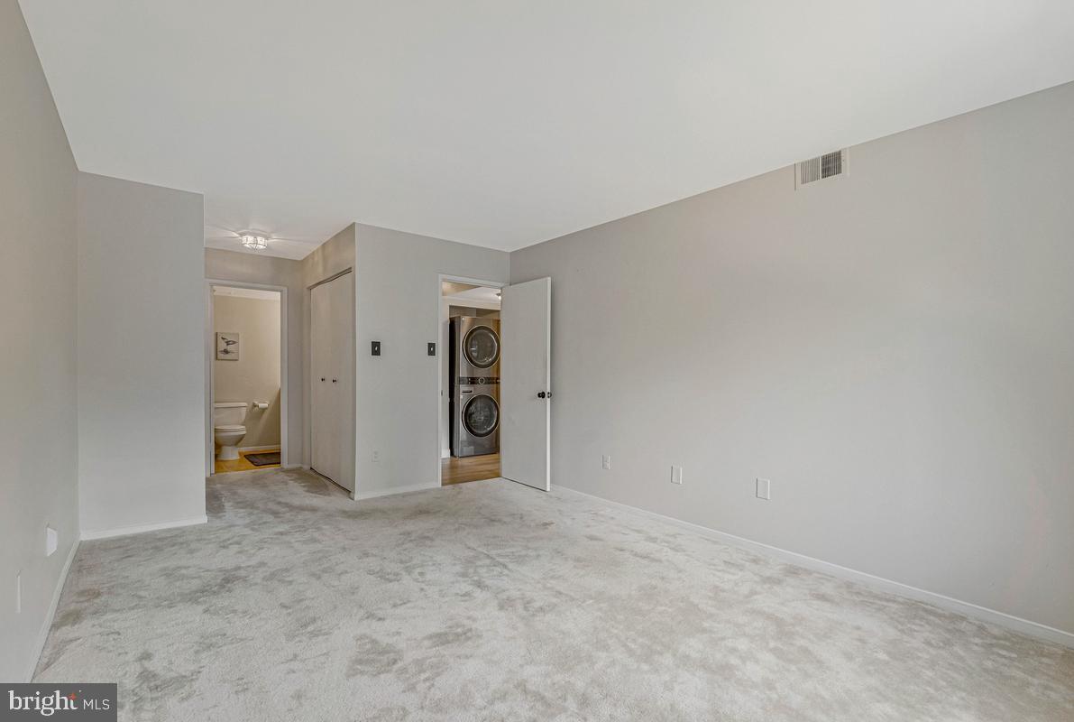 1663 Parkcrest Circle, Unit 200 Reston, VA 20190 - Photo 19 of 30