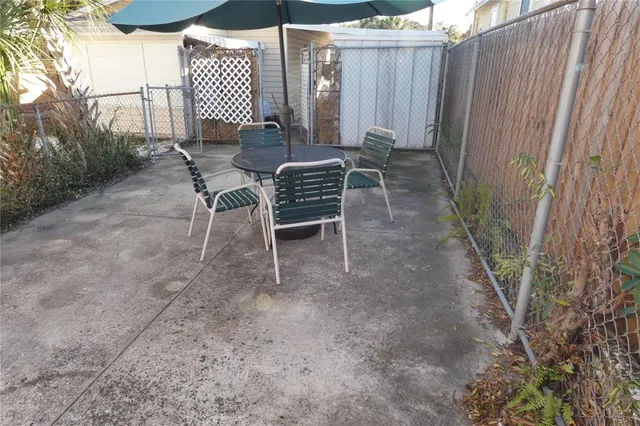 $1,795 | 210 43rd Avenue North, St. Petersburg, FL 33703