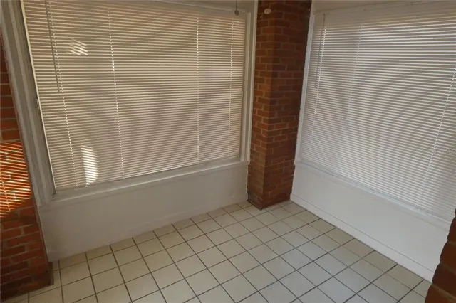 $1,795 | 210 43rd Avenue North, St. Petersburg, FL 33703